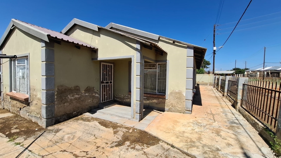 3 Bedroom Property for Sale in Ikageng North West